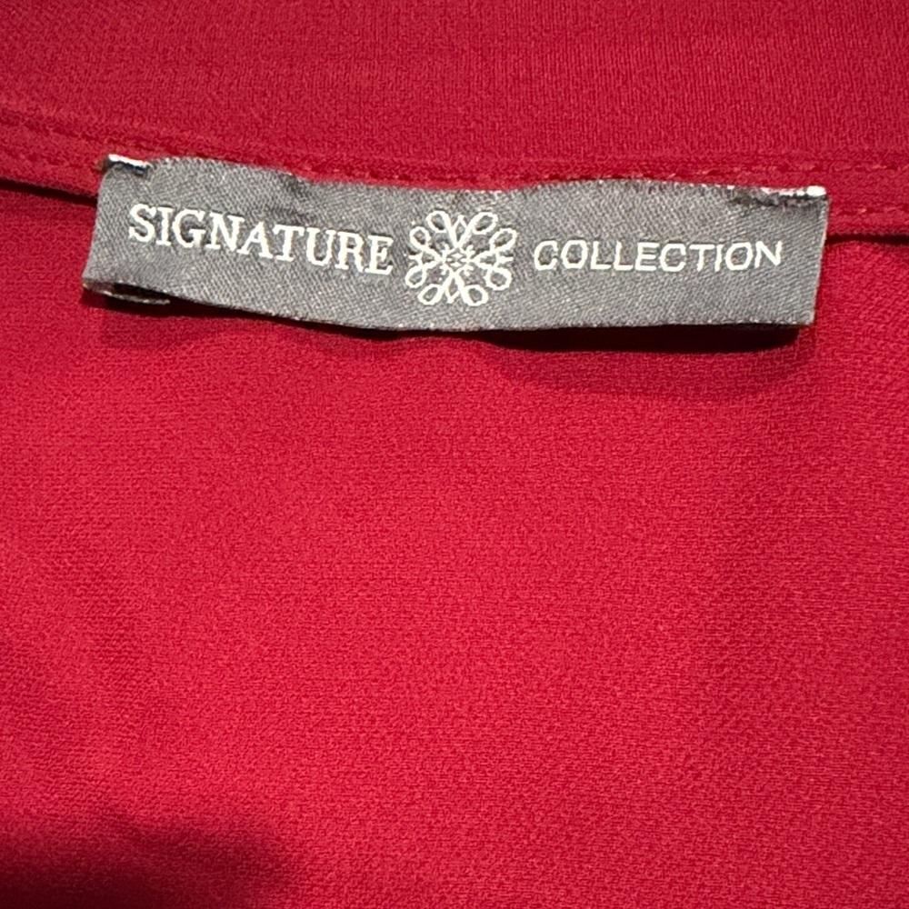 Chic Red Ruffled Blouse - Picture 5 of 7